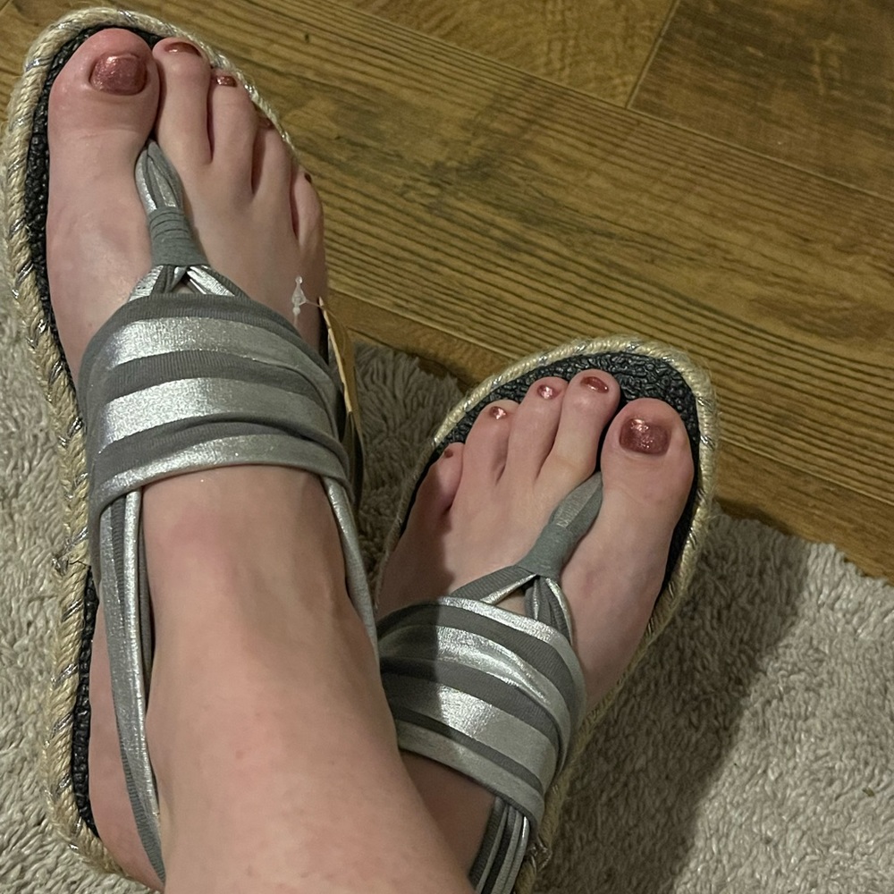 Nalho sandles